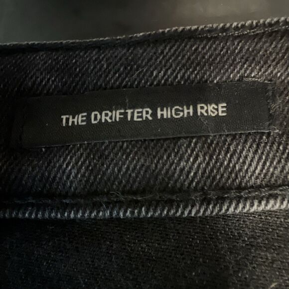 Kendall & Kylie Juniors Size 3 /26 Black the Drifter High Rise Shorts - Picture 3 of 7